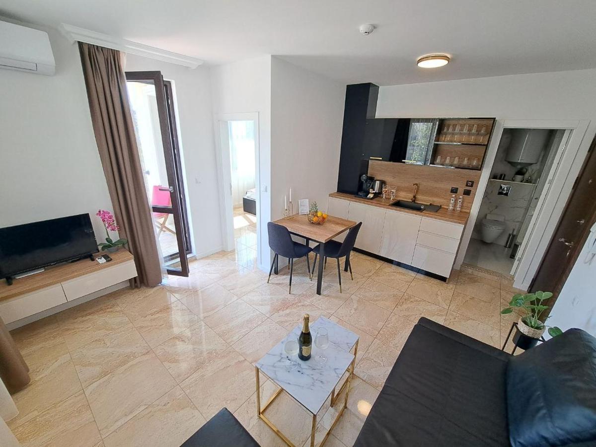 Onyx 2 Private Apartments Sveti Vlas Exterior foto