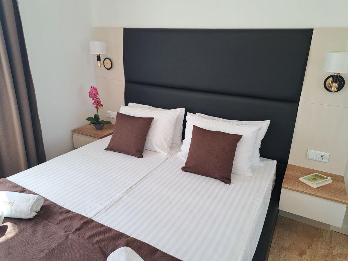 Onyx 2 Private Apartments Sveti Vlas Exterior foto